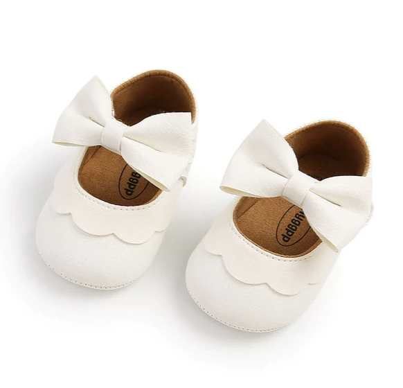 Claim your Free Easter Treat! 🐰 Hazel & Bo